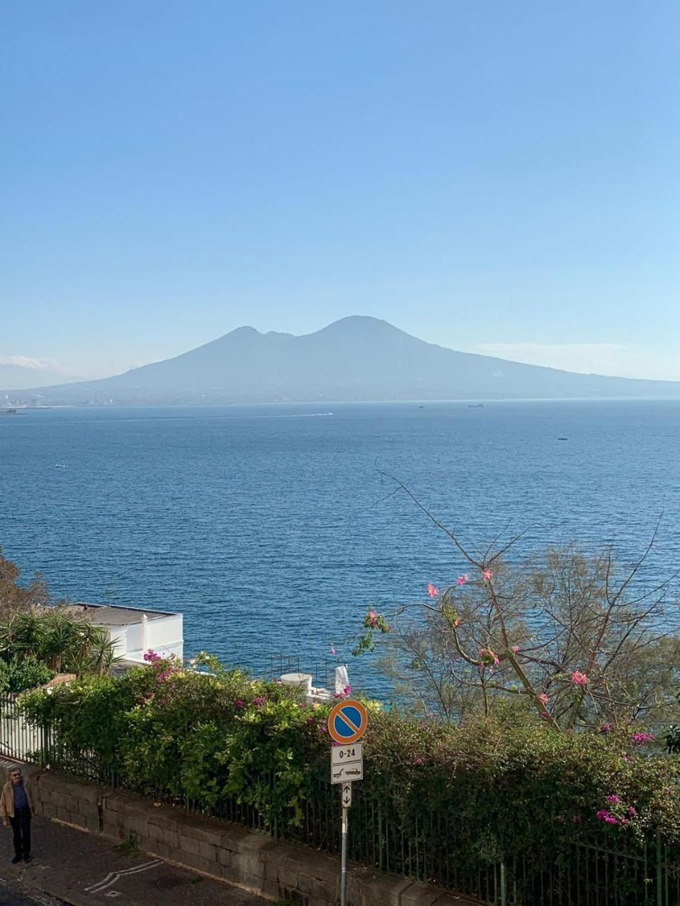 Primopianoposillipo Bed & Breakfast Naples Exterior photo